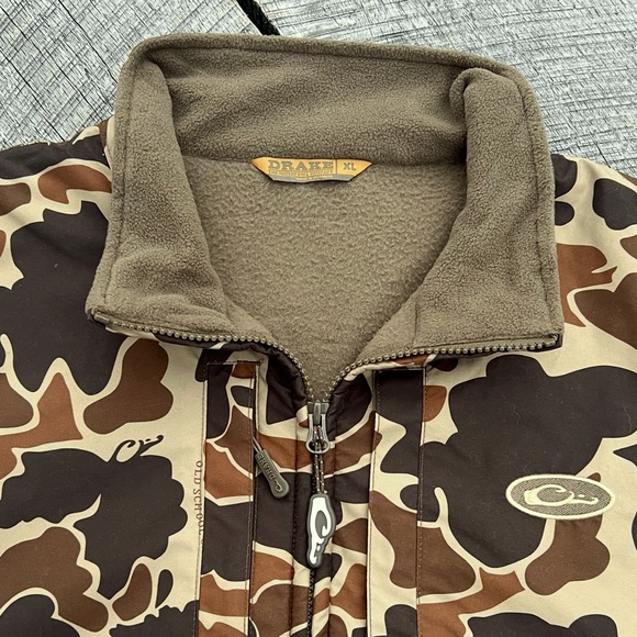 Drake Waterfowl Eqwader Camo Vest - Picture 3 of 5